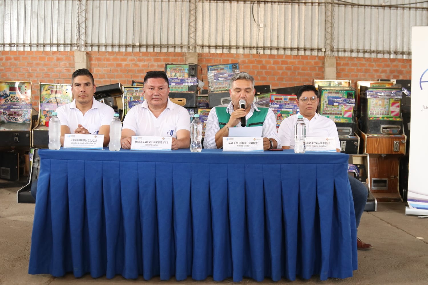 LA AJ Y RECUMET SUSCRIBEN UN NUEVO CONVENIO PARA LA DESTRUCCIÓN DE 230 MEDIOS DE JUEGO ILEGALES DECOMISADOS